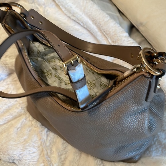 Michael Kors taupe handbag includes additional strap in original wrapping - Picture 5 of 5